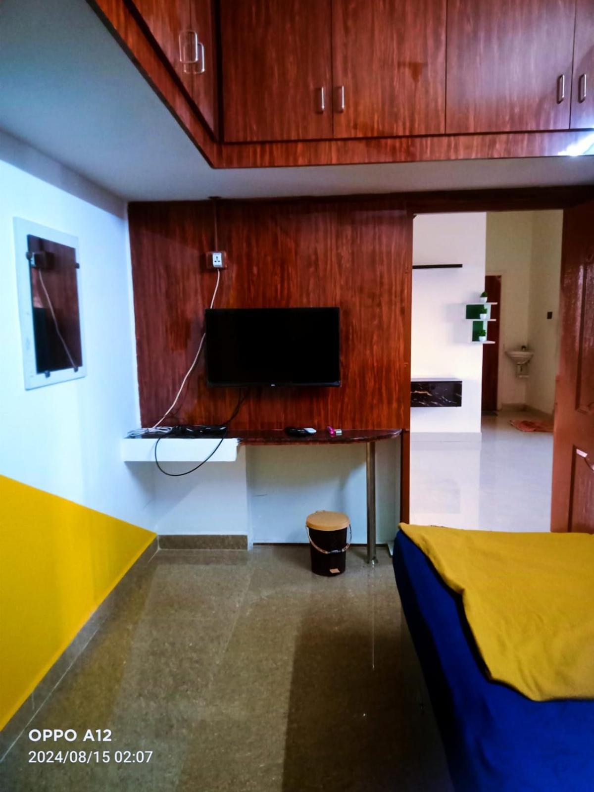 Asshappystayinn Hotel Tiruchirappalli Kültér fotó